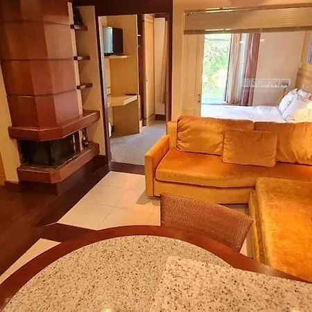 Luxuoso Flat No Laje De Pedra -Mountain Village Canela Exterior photo