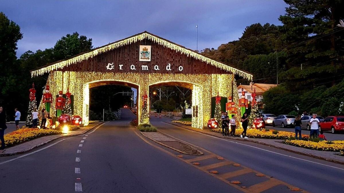 Luxuoso Flat No Laje De Pedra -mountain Village Apartment Canela